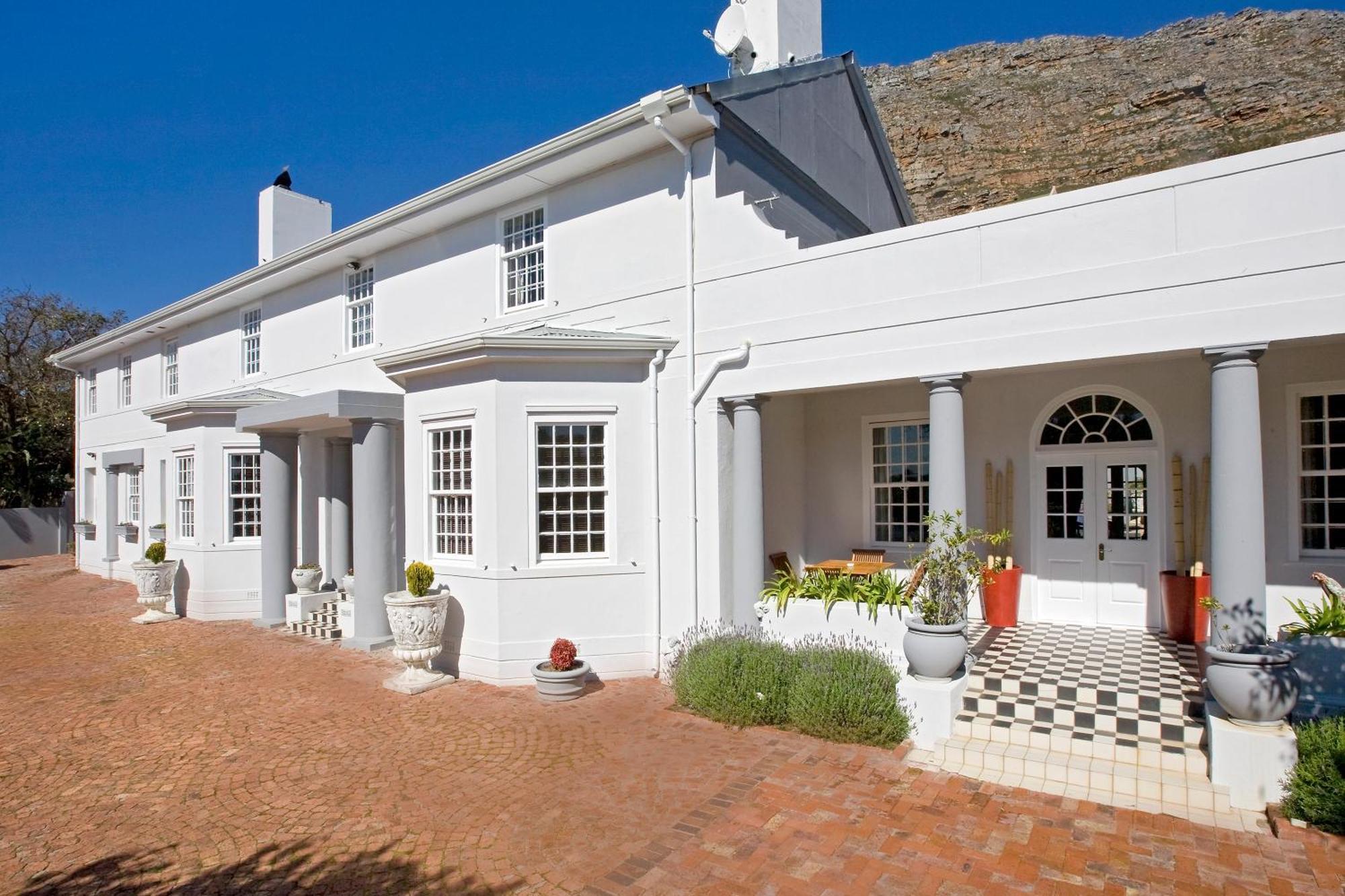 Capeblue Manor House Hotel Muizenberg Eksteriør billede
